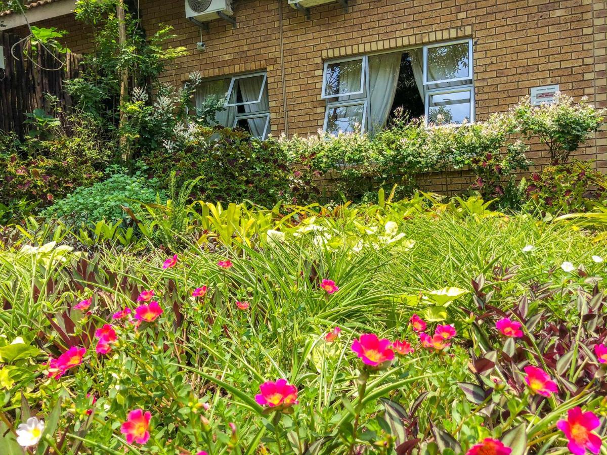 Ingwenya Lodge St Lucia Exterior photo